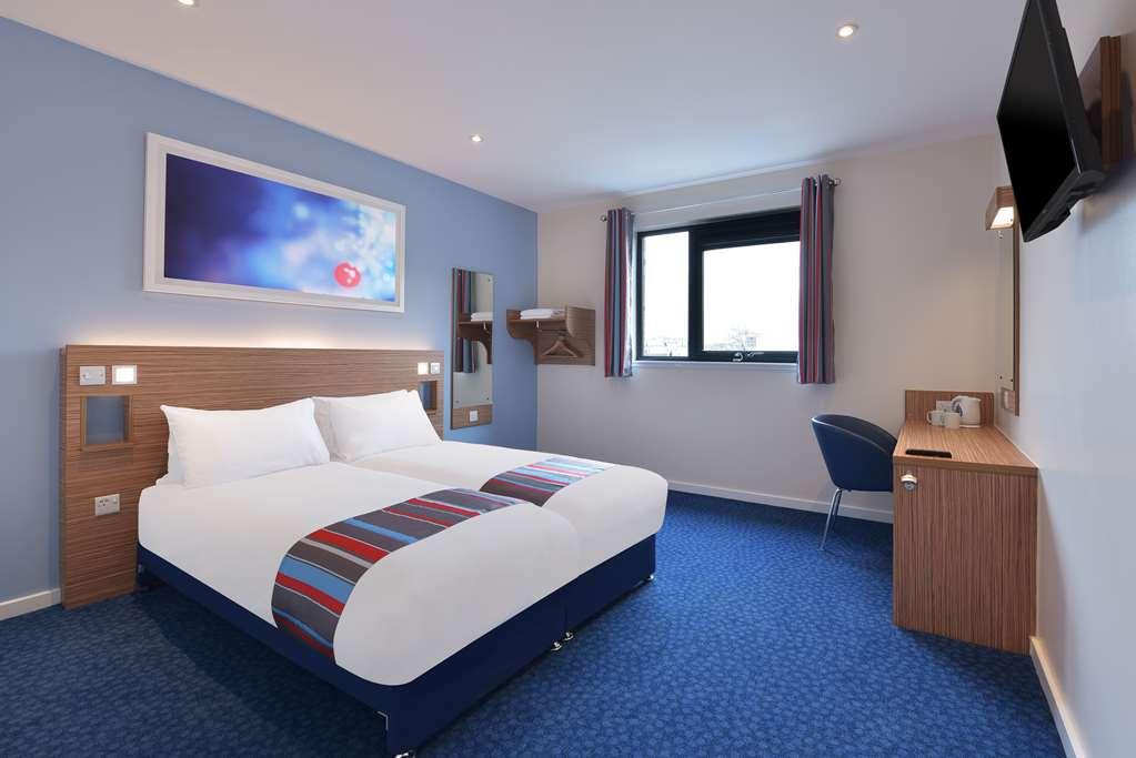 Travelodge London Feltham Kamer foto