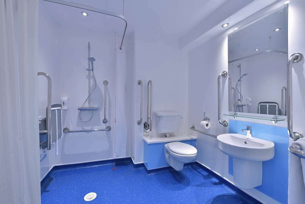 Travelodge London Feltham Kamer foto
